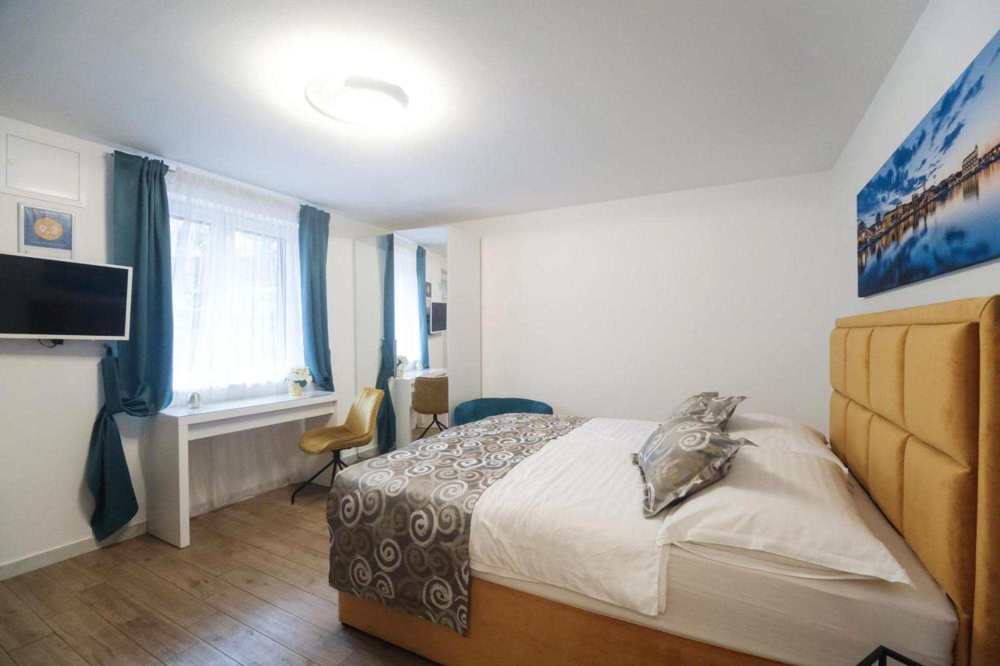 Guesthouse Bepa Split Bagian luar foto